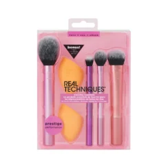 Real Technique Everyday Essentials Makeup Brush Set with Sponge